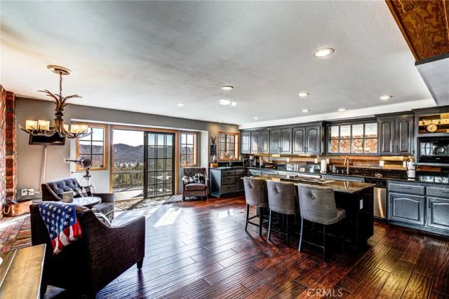 1216 Kodiak, Lake Arrowhead, CA 92352