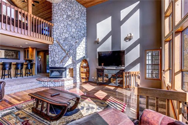 1216 Kodiak, Lake Arrowhead, CA 92352