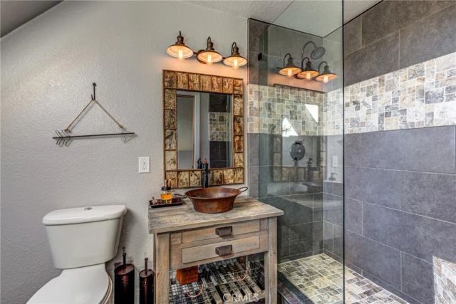 1216 Kodiak, Lake Arrowhead, CA 92352