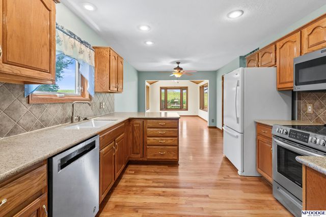 11716 S 53rd Avenue, Bellevue, NE 68133