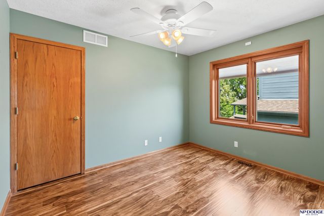 11716 S 53rd Avenue, Bellevue, NE 68133