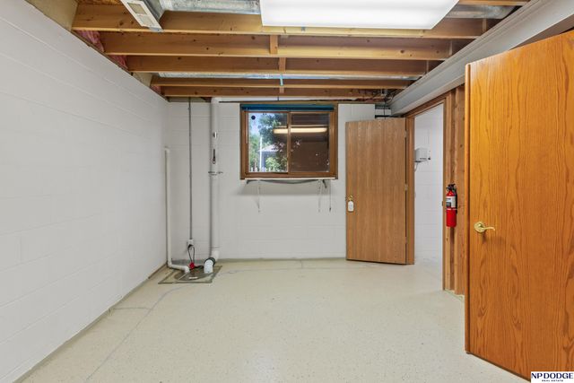 11716 S 53rd Avenue, Bellevue, NE 68133