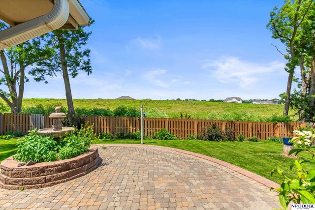 11716 S 53rd Avenue, Bellevue, NE 68133