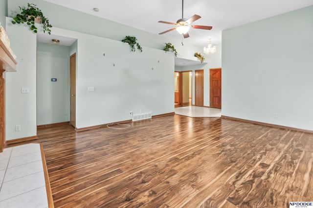 11716 S 53rd Avenue, Bellevue, NE 68133
