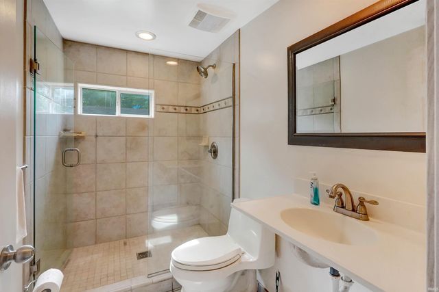 52395 Leland Avenue, South Bend, IN 46637