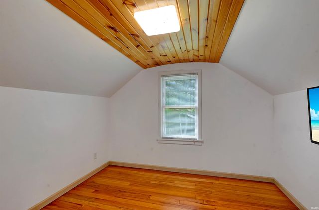 52395 Leland Avenue, South Bend, IN 46637