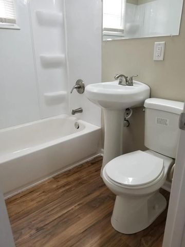 2256 Central Drive, Gary, IN 46407