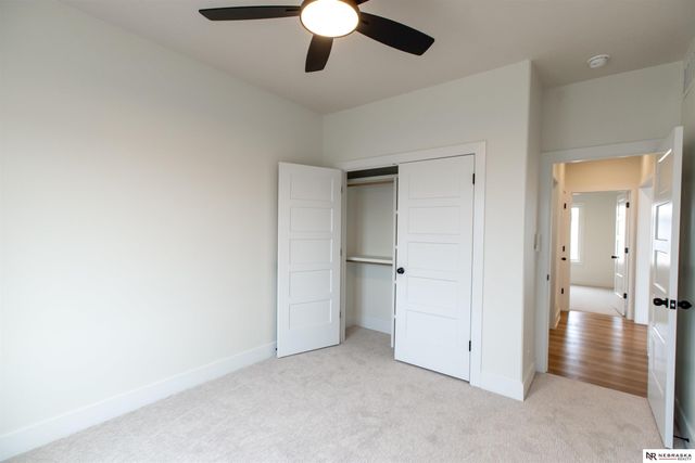 9401 S 87th Street, Lincoln, NE 68526