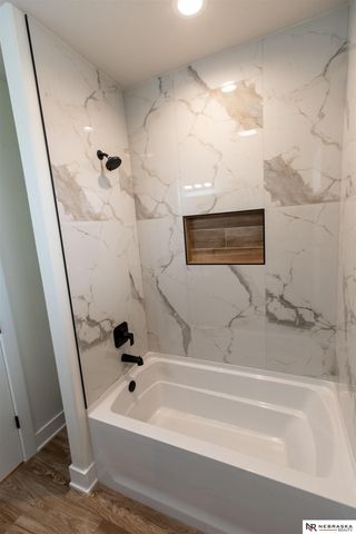 9401 S 87th Street, Lincoln, NE 68526