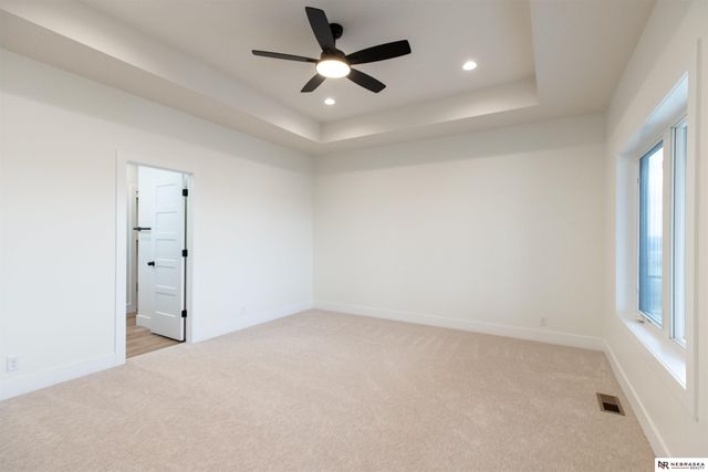 9401 S 87th Street, Lincoln, NE 68526