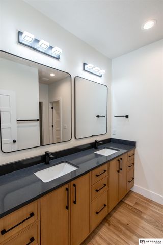 9401 S 87th Street, Lincoln, NE 68526