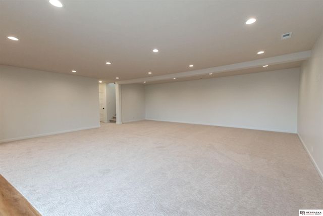 9401 S 87th Street, Lincoln, NE 68526