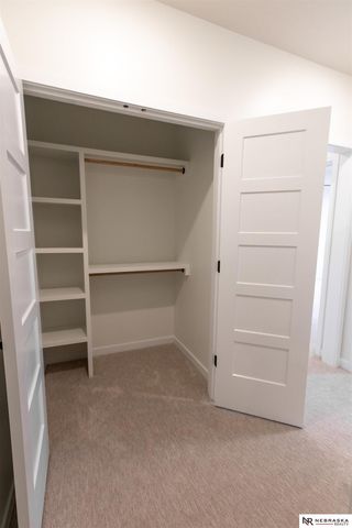 9401 S 87th Street, Lincoln, NE 68526