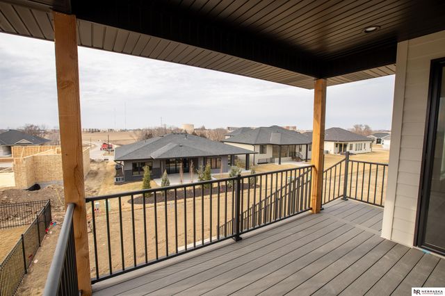 9401 S 87th Street, Lincoln, NE 68526