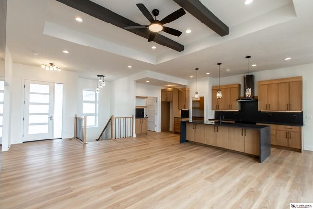 9401 S 87th Street, Lincoln, NE 68526