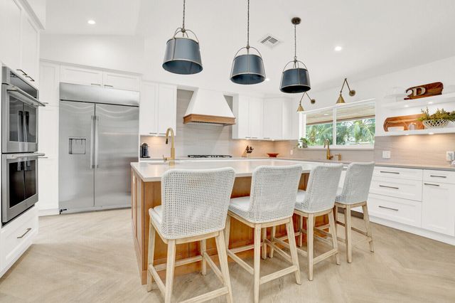 1151 Coral Way, Singer Island, FL 33404