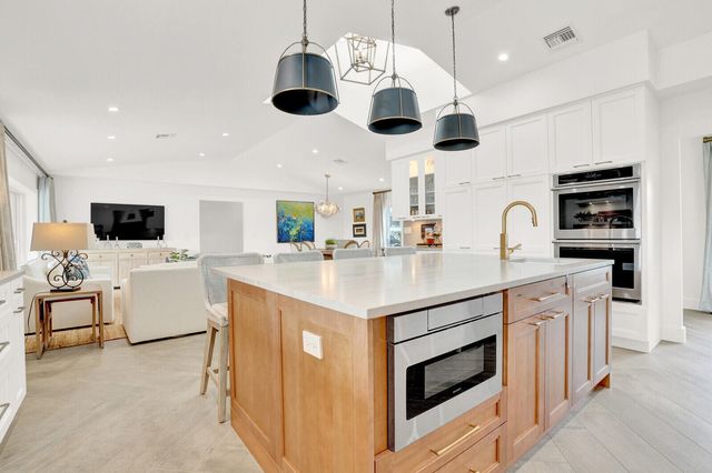 1151 Coral Way, Singer Island, FL 33404