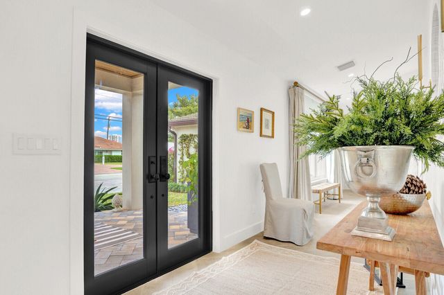 1151 Coral Way, Singer Island, FL 33404