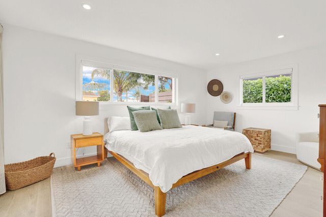 1151 Coral Way, Singer Island, FL 33404