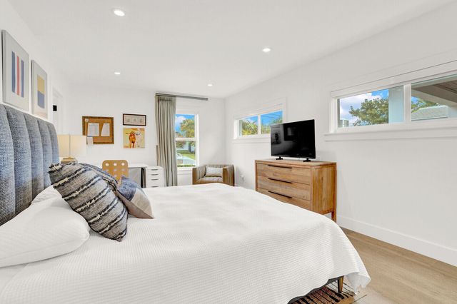 1151 Coral Way, Singer Island, FL 33404