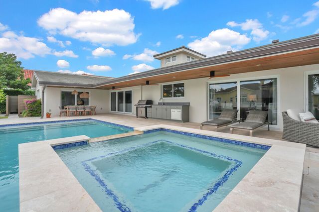 1151 Coral Way, Singer Island, FL 33404