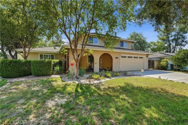 41215 Crest Dr, Hemet, CA 92544