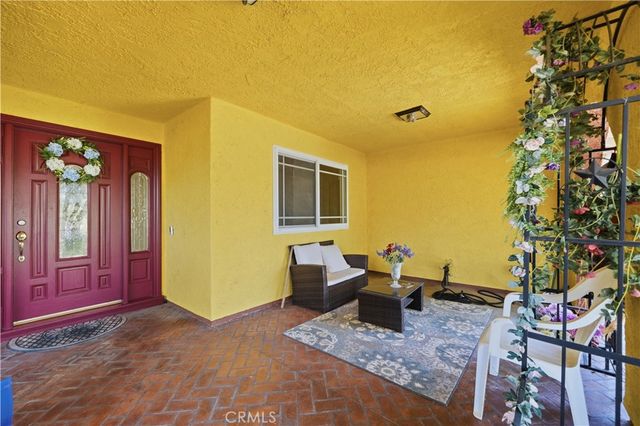 41215 Crest Dr, Hemet, CA 92544