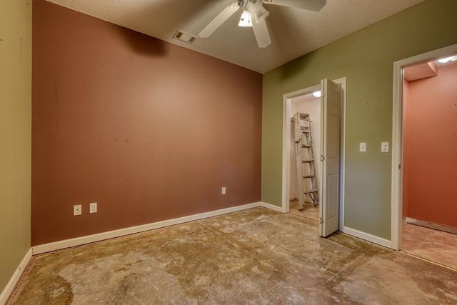 471 Pierce Cove Road, Hiawassee, GA 30546