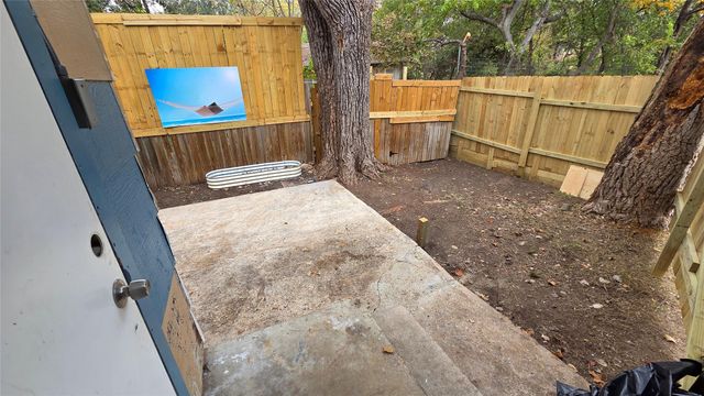 5200 Lancaster CT F, Austin, TX 78723