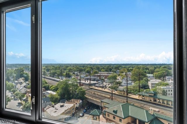 1 Carriage City Plz 1212, Rahway City, NJ 07065