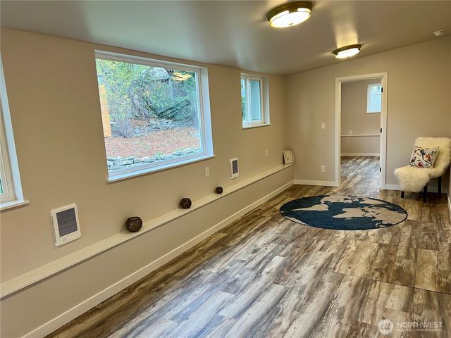 2740 Callahan Drive, Bremerton, WA 98310