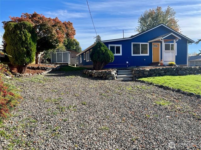 2740 Callahan Drive, Bremerton, WA 98310