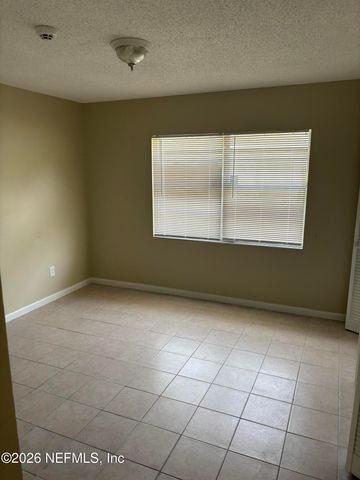 1515 PULLEN Road 4, Jacksonville, FL 32216