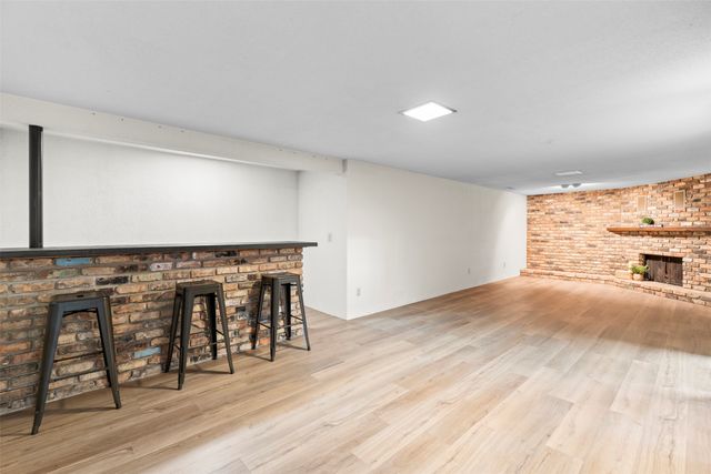 409 SE Wanda Drive, Ankeny, IA 50021