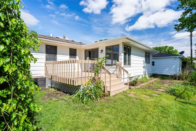 409 SE Wanda Drive, Ankeny, IA 50021
