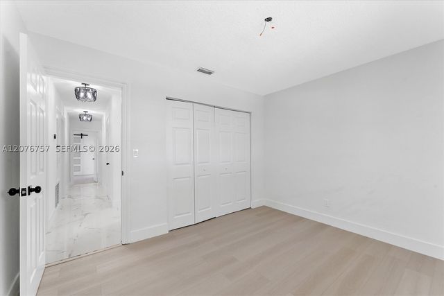7220 NW 10th Pl, Plantation, FL 33313
