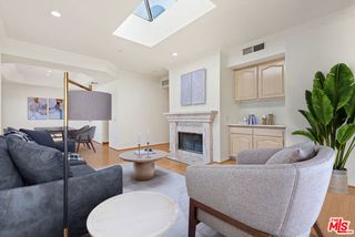 2025 S Beverly Glen Boulevard D, Los Angeles, CA 90025