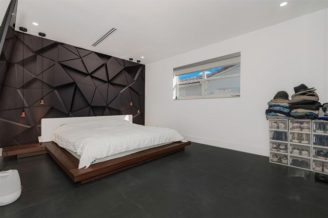 5300 Garfield St, Hollywood, FL 33021