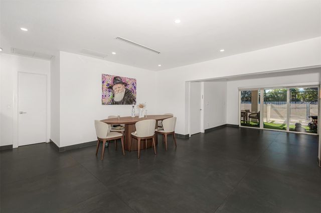 5300 Garfield St, Hollywood, FL 33021