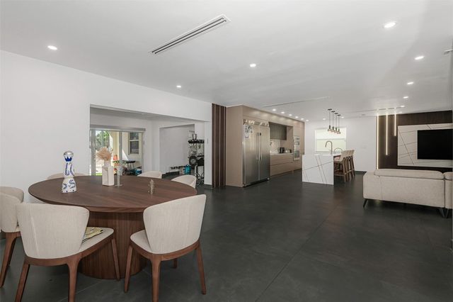 5300 Garfield St, Hollywood, FL 33021