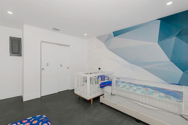 5300 Garfield St, Hollywood, FL 33021