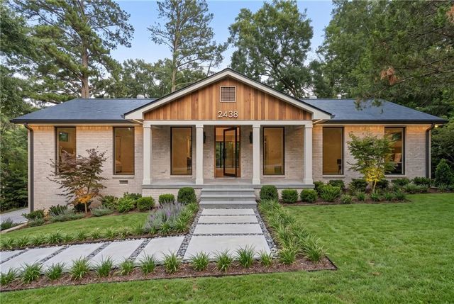 2438 S Hairston Road, Decatur, GA 30035