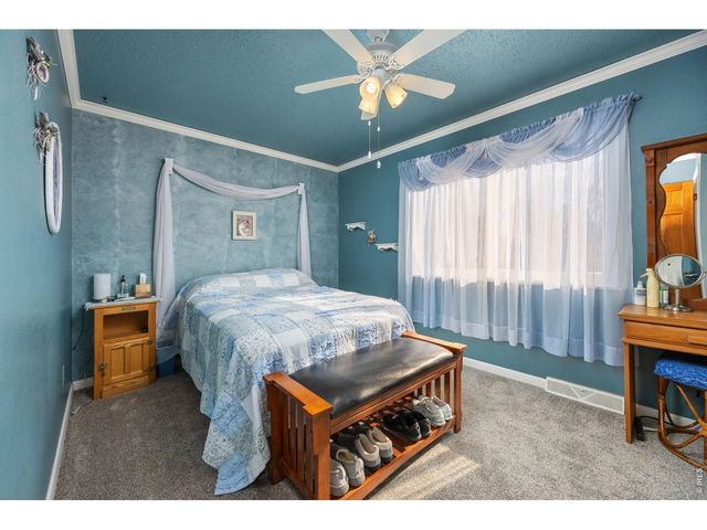 325 N 4th St, La Salle, CO 80645