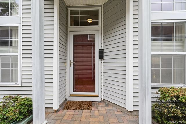 544 Leisure Drive, Ridge, NY 11961