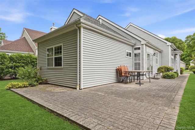 544 Leisure Drive, Ridge, NY 11961