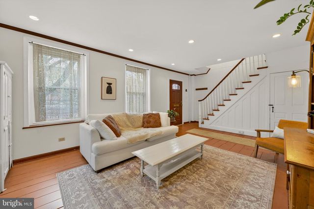 945 MAIN ST, Bethlehem, PA 18018