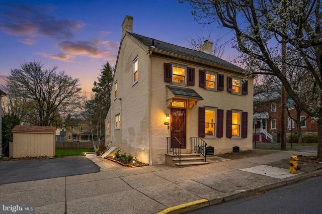 945 MAIN ST, Bethlehem, PA 18018