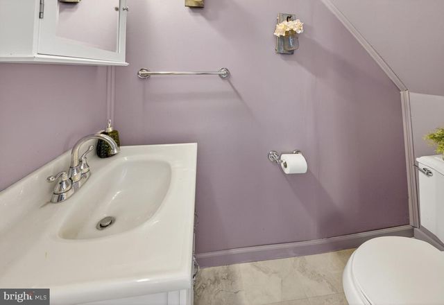 945 MAIN ST, Bethlehem, PA 18018