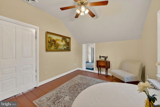 945 MAIN ST, Bethlehem, PA 18018