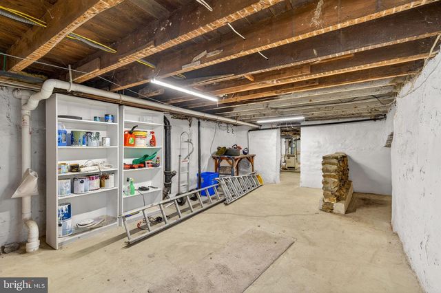 945 MAIN ST, Bethlehem, PA 18018